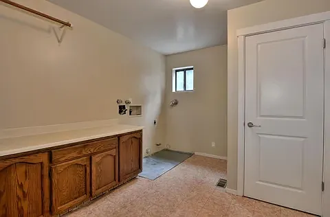 225 Snow Crest Rd — Photo 2