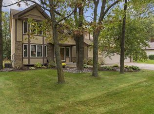 14182 Uplander St NW, Andover, MN 55304