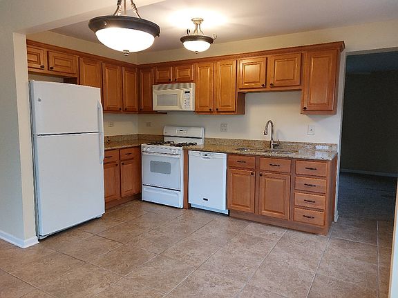 2nd image of 8740 W 169th St