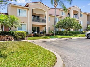 1610 N 42nd Cir APT 207, Vero Beach, FL 32967