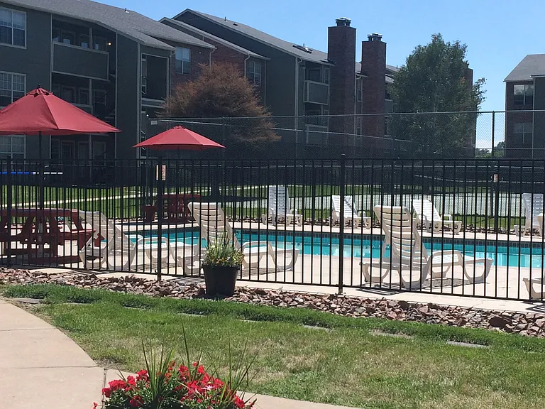 Beverly Place Apartments — Photo 5