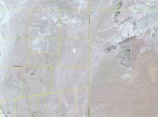 9124 Fence Line Rd, Holbrook, AZ 86025