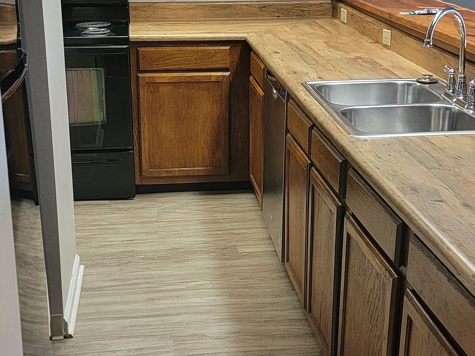 2nd image of 1578 Three Lantern Ln