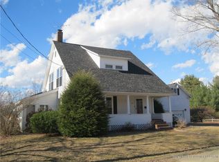 20 North St, Newport, ME 04953