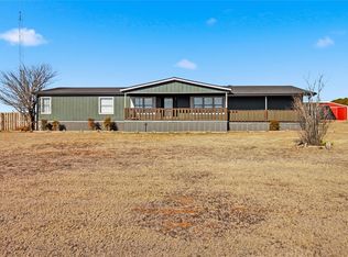 21821 E 1390th Rd, Hobart, OK 73651