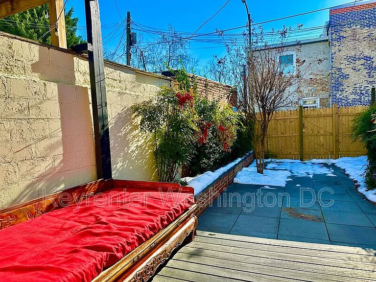 618 Q St NW #NW — Photo 21