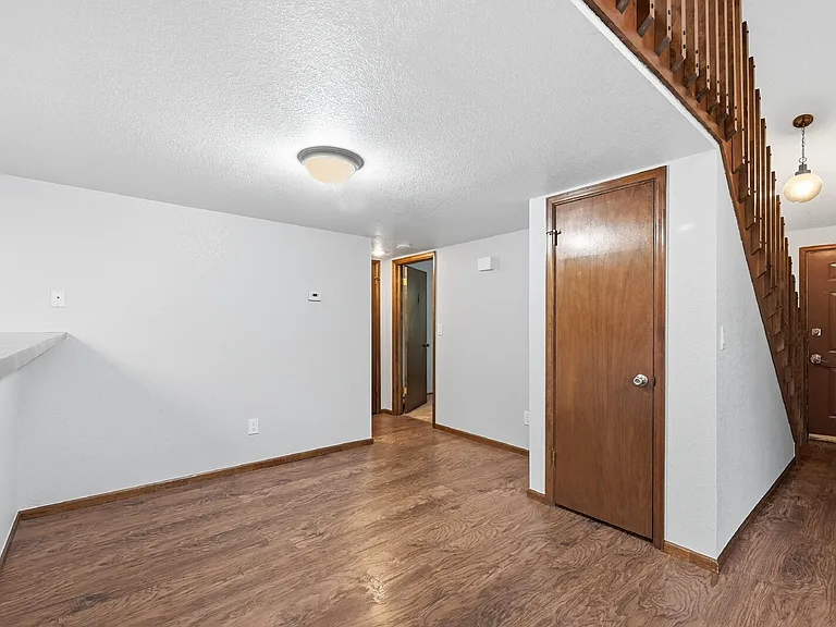 6170 Willow Ln — Photo 10