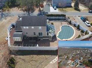 15 Southwind Dr, Waretown, NJ 08758