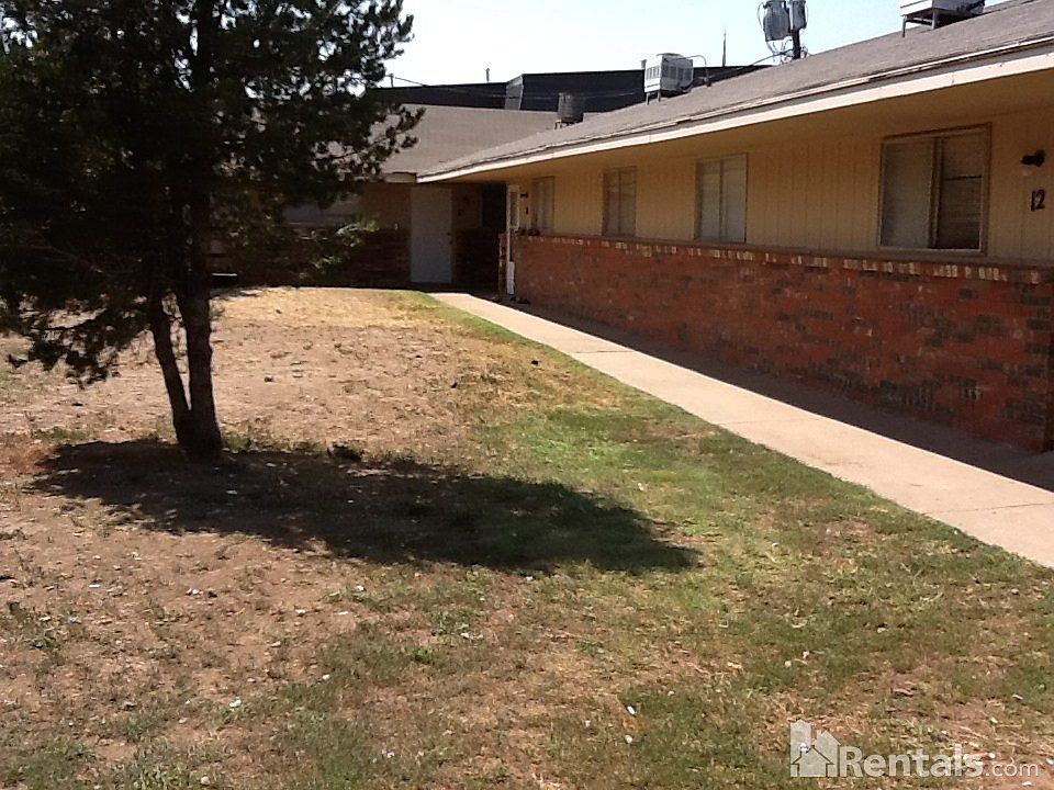 1st image of 1725 E 1st St APT 11