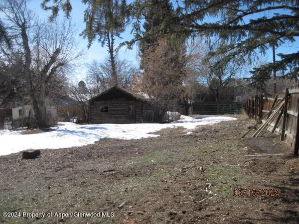 Russell St, Craig, CO 81625