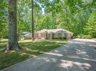 3928 Cloudland Dr SE, Smyrna, GA 30082