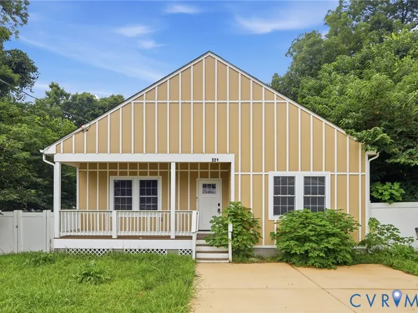 321 Mistletoe St, Petersburg, VA 23803