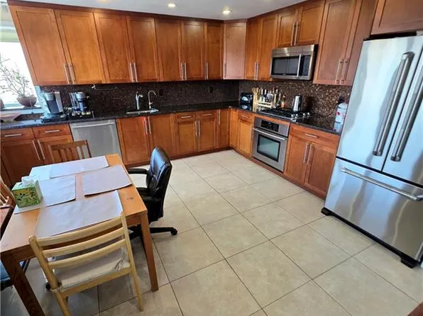 1927 78th Street image 3 of 24