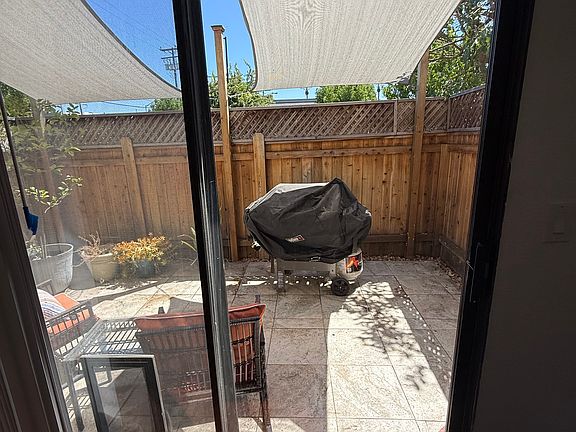4th image of 21617 Nectar Ave #2