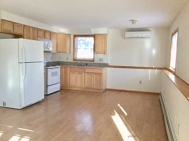2nd image of 20 Hilltop Ave