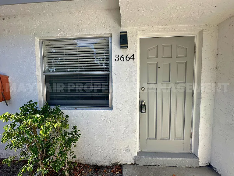 3662 Davis Rd — Photo 38