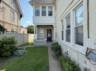 31 S 4th St FLOOR 1, Emmaus, PA 18049