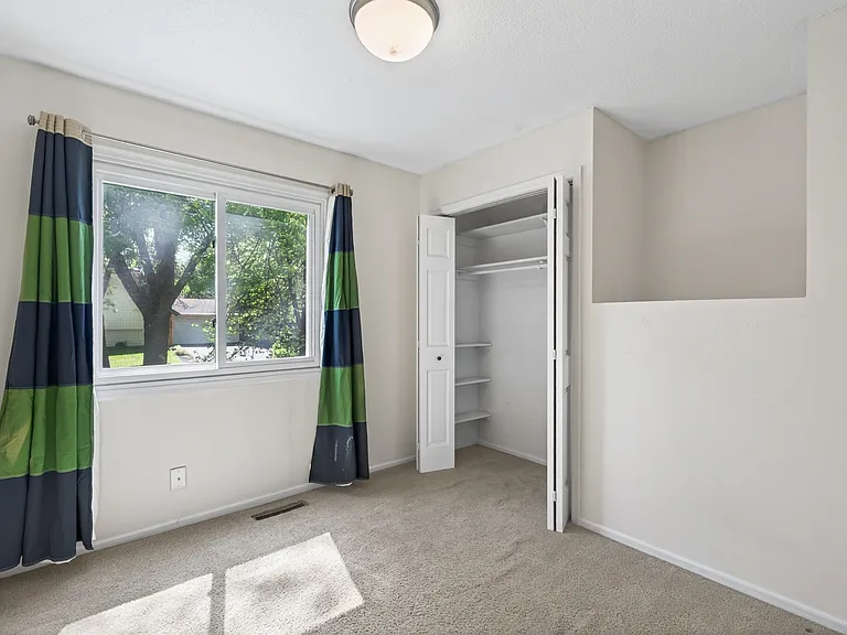 7466 Dallas Ln N — Photo 13