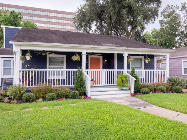 2209 Portsmouth St, Houston, TX 77098