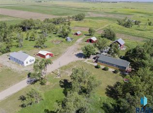 32940 289th St, Dallas, SD 57529