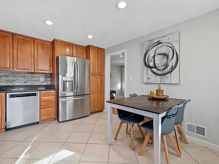 15 Sandini Rd — Photo 6