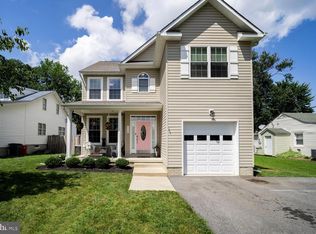 214 Poplar Ave, Edgewater, MD 21037