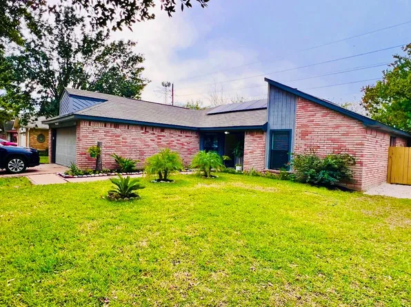 10807 Spring Harvest Dr, Houston, TX 77064
