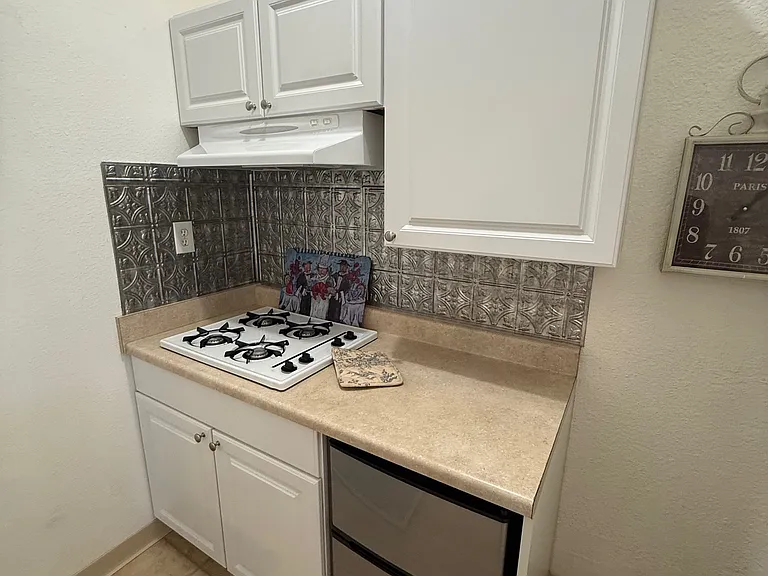 190 Lubeck Rd #11 — Photo 8