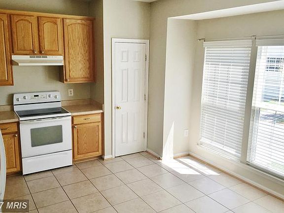 5th image of 6193 Newton Ln