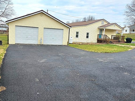 4th image of 569 Peery Addition Rd