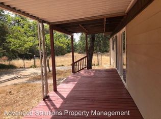 16885 McLeod Rd, Redding, CA 96003