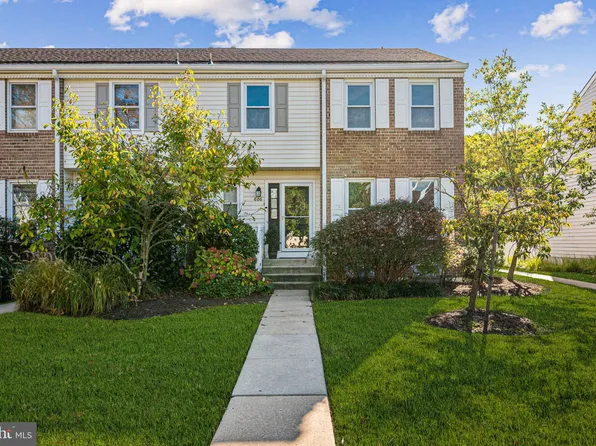 606 Society Hill Blvd, Cherry Hill, NJ 08003