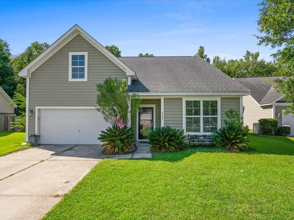 238 Palmetto Village Cir, Moncks Corner, SC 29461