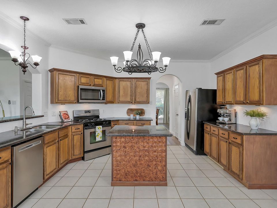 1st image of 1396 Havelock Dr