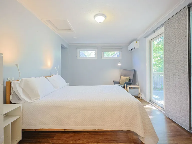 6 Charles St — Photo 15