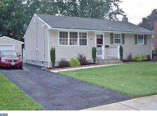 131 Country Club Rd, Pine Hill, NJ 08021