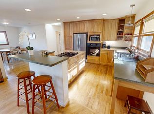 245 Dutton Ave, Sebastopol, CA 95472