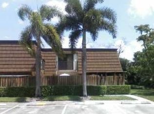 9112D SW 20th St, Davie, FL 33324