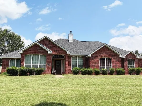 309 County Road 1695, Mount Pleasant, TX 75455