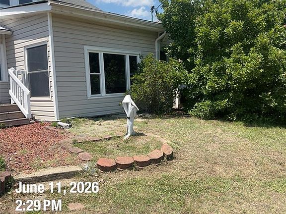 5th image of 4470 Burton Rd
