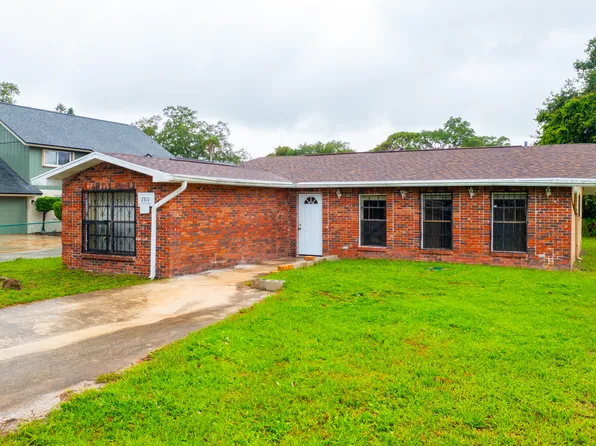 2311 N 42nd Street, Fort Pierce, FL 34950
