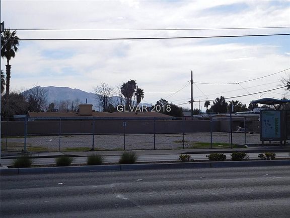5th image of 1612 Civic Center Dr
