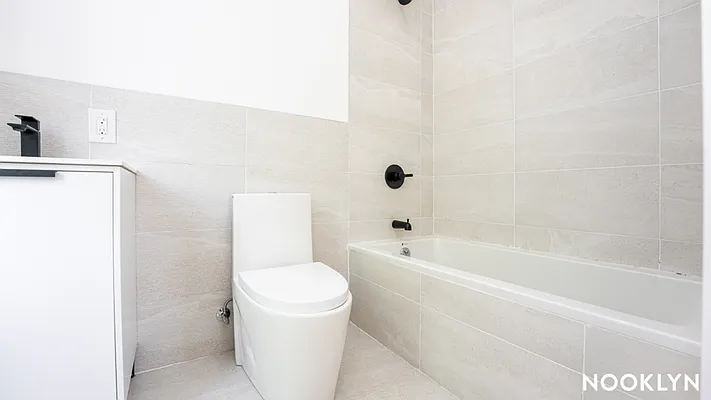 Rented by Nooklyn NYC LLC | media 4