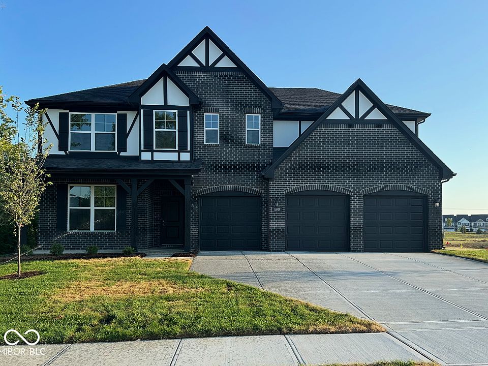 1st image of 800 Parker Ln