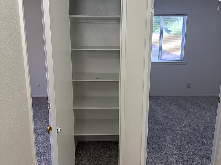 1156 Burroughs Ct — Photo 16