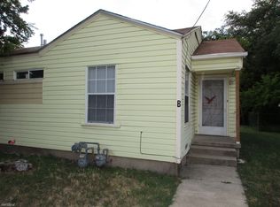 201 E 2nd St, Lampasas, TX 76550