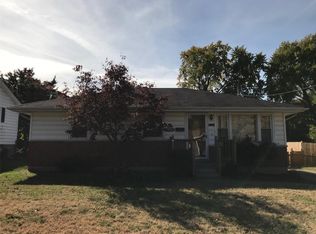 1909 Park Ave, Saint Charles, MO