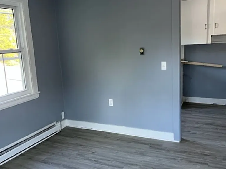 57 Pleasant St — Photo 10