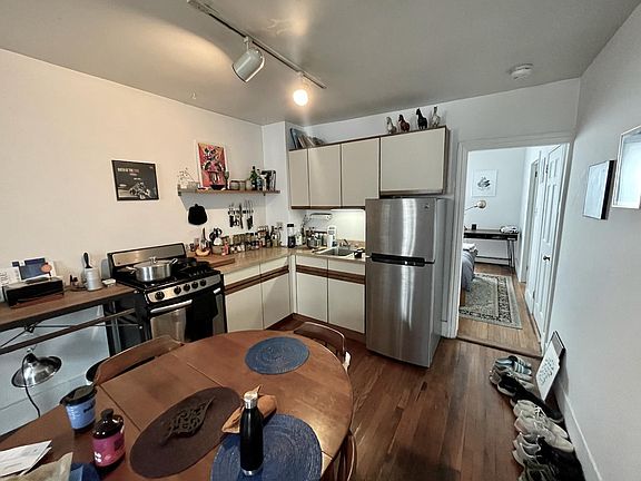 5th image of 23 Dartmouth Pl