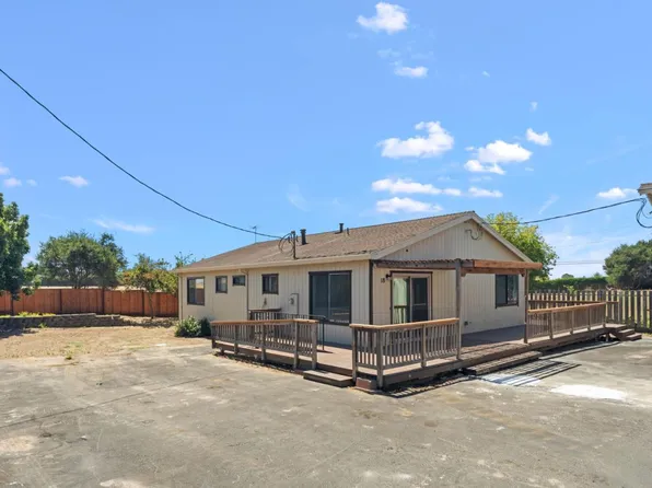 18 Hawthorne Ave, Watsonville, CA 95076